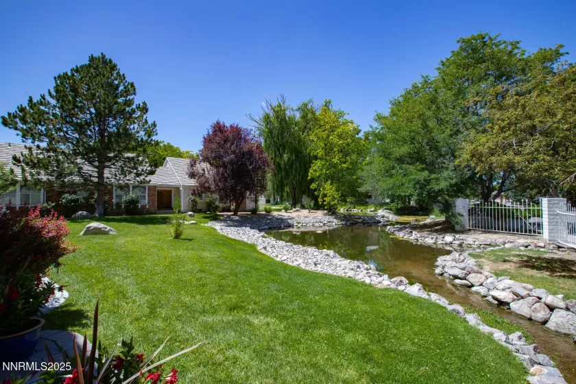831 Blue Falls, Reno, Nevada 89511, 4 Bedrooms Bedrooms, ,3 BathroomsBathrooms,Residential,Residential,Blue Falls,250052743