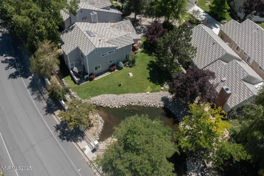 831 Blue Falls, Reno, Nevada 89511, 4 Bedrooms Bedrooms, ,3 BathroomsBathrooms,Residential,Residential,Blue Falls,250052743