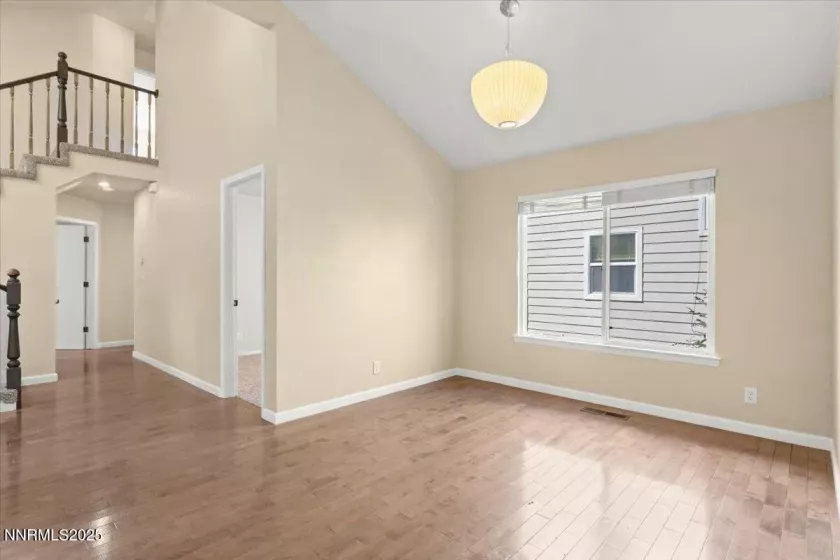 7187 Blue Falls, Reno, Nevada 89511, 4 Bedrooms Bedrooms, ,2 BathroomsBathrooms,Residential,Residential,Blue Falls,250052745