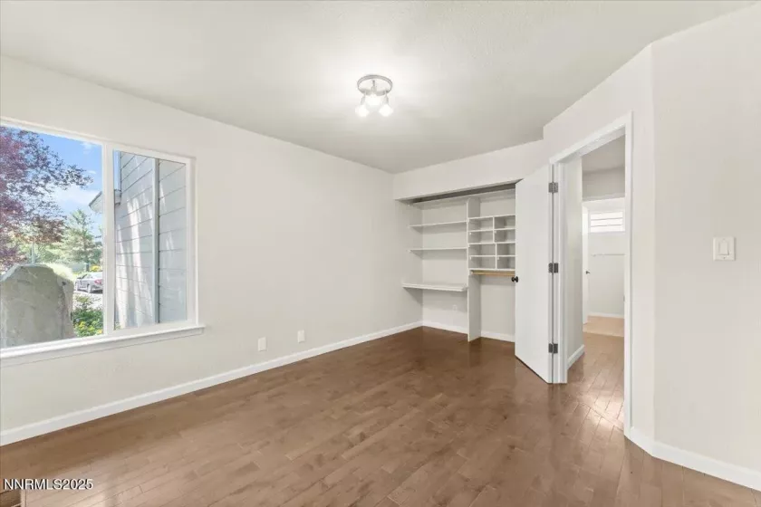 7187 Blue Falls, Reno, Nevada 89511, 4 Bedrooms Bedrooms, ,2 BathroomsBathrooms,Residential,Residential,Blue Falls,250052745