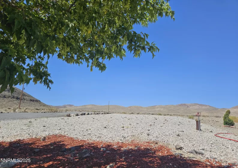 7900 Beech, Silver Springs, Nevada 89429, 4 Bedrooms Bedrooms, ,3 BathroomsBathrooms,Residential,Residential,Beech,250052750