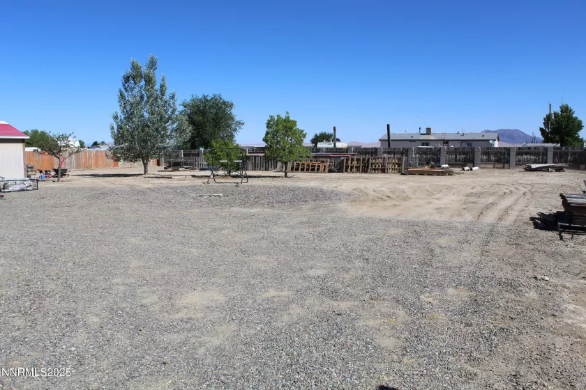 Winnemucca, Nevada 89445, 3 Bedrooms Bedrooms, ,2 BathroomsBathrooms,Residential,Residential,250052751