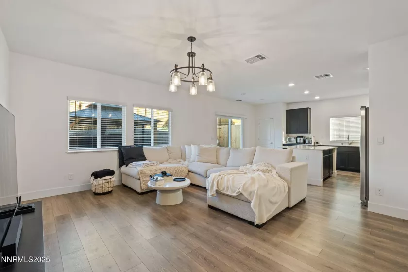 1413 Solitude, Reno, Nevada 89523, 4 Bedrooms Bedrooms, ,3 BathroomsBathrooms,Residential,Residential,Solitude,250052753