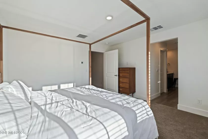 1413 Solitude, Reno, Nevada 89523, 4 Bedrooms Bedrooms, ,3 BathroomsBathrooms,Residential,Residential,Solitude,250052753
