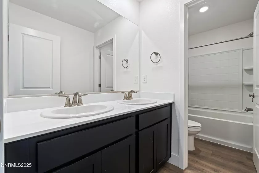 1413 Solitude, Reno, Nevada 89523, 4 Bedrooms Bedrooms, ,3 BathroomsBathrooms,Residential,Residential,Solitude,250052753