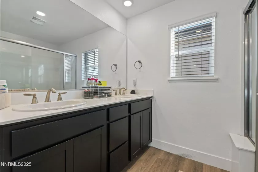 1413 Solitude, Reno, Nevada 89523, 4 Bedrooms Bedrooms, ,3 BathroomsBathrooms,Residential,Residential,Solitude,250052753