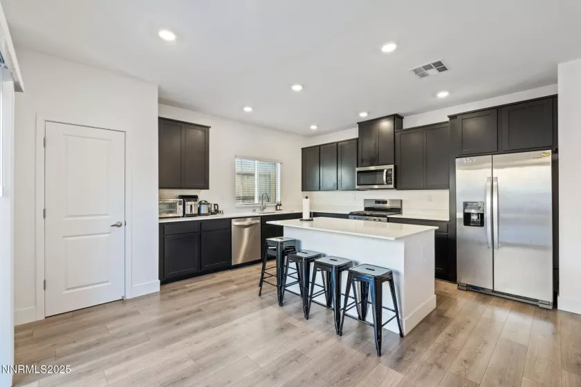 1413 Solitude, Reno, Nevada 89523, 4 Bedrooms Bedrooms, ,3 BathroomsBathrooms,Residential,Residential,Solitude,250052753