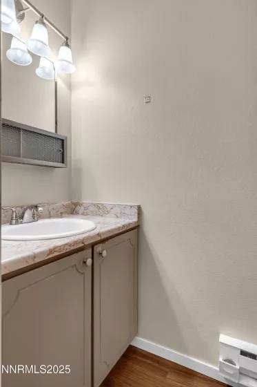 419 Smithridge, Reno, Nevada 89502, 2 Bedrooms Bedrooms, ,2 BathroomsBathrooms,Residential,Residential,Smithridge,250052758