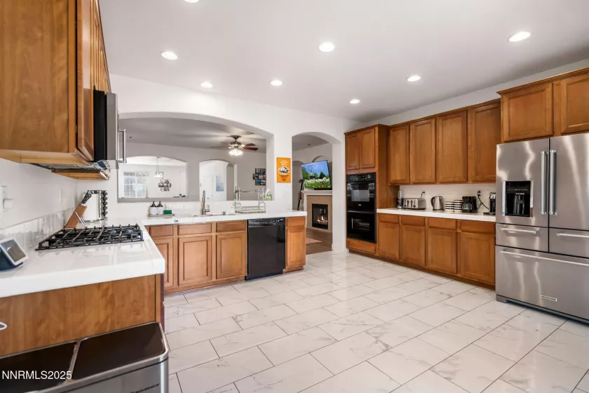 11405 Crotone, Reno, Nevada 89521, 3 Bedrooms Bedrooms, ,2 BathroomsBathrooms,Residential,Residential,Crotone,250052768