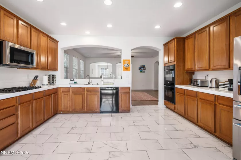 11405 Crotone, Reno, Nevada 89521, 3 Bedrooms Bedrooms, ,2 BathroomsBathrooms,Residential,Residential,Crotone,250052768
