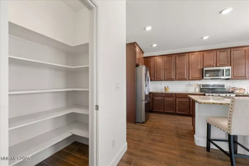 10365 Gold Mine, Reno, Nevada 89521, 4 Bedrooms Bedrooms, ,4 BathroomsBathrooms,Residential,Residential,Gold Mine,250052766