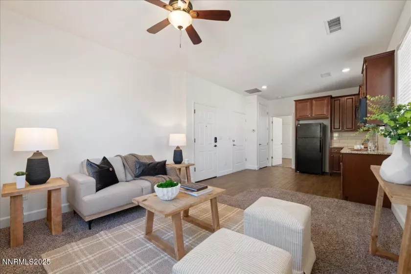 10365 Gold Mine, Reno, Nevada 89521, 4 Bedrooms Bedrooms, ,4 BathroomsBathrooms,Residential,Residential,Gold Mine,250052766