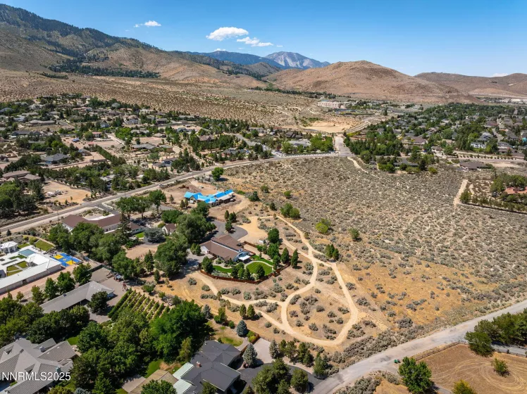 1777 Winnie, Carson City, Nevada 89703, 2 Bedrooms Bedrooms, ,4 BathroomsBathrooms,Residential,Residential,Winnie,250052770