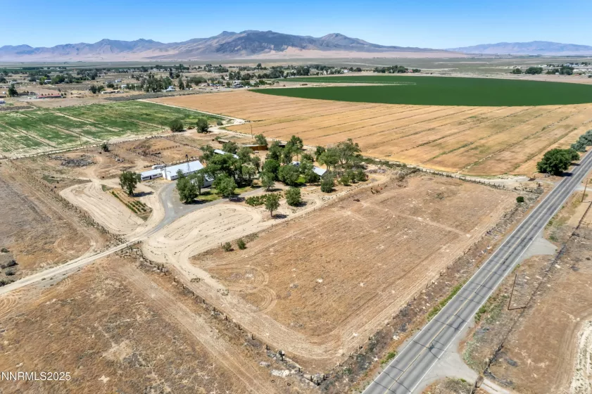 7650 Grass Valley, Winnemucca, Nevada 89445, 5 Bedrooms Bedrooms, ,2 BathroomsBathrooms,Residential,Residential,Grass Valley,250052778