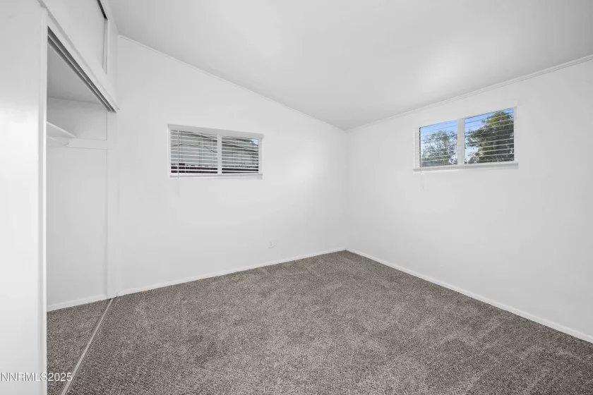 1006 Greenbrae, Sparks, Nevada 89431, 3 Bedrooms Bedrooms, ,2 BathroomsBathrooms,Residential,Residential,Greenbrae,250052782