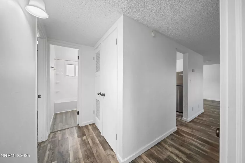 1006 Greenbrae, Sparks, Nevada 89431, 3 Bedrooms Bedrooms, ,2 BathroomsBathrooms,Residential,Residential,Greenbrae,250052782