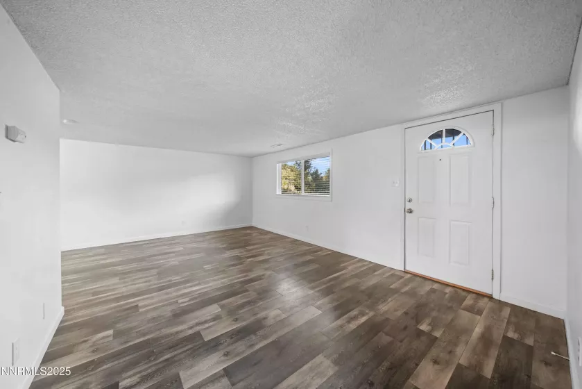 1006 Greenbrae, Sparks, Nevada 89431, 3 Bedrooms Bedrooms, ,2 BathroomsBathrooms,Residential,Residential,Greenbrae,250052782