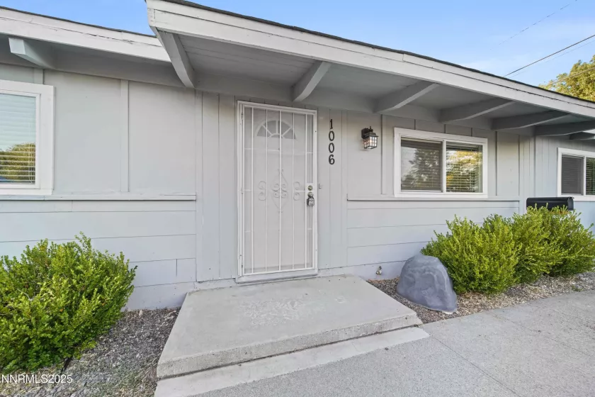 1006 Greenbrae, Sparks, Nevada 89431, 3 Bedrooms Bedrooms, ,2 BathroomsBathrooms,Residential,Residential,Greenbrae,250052782