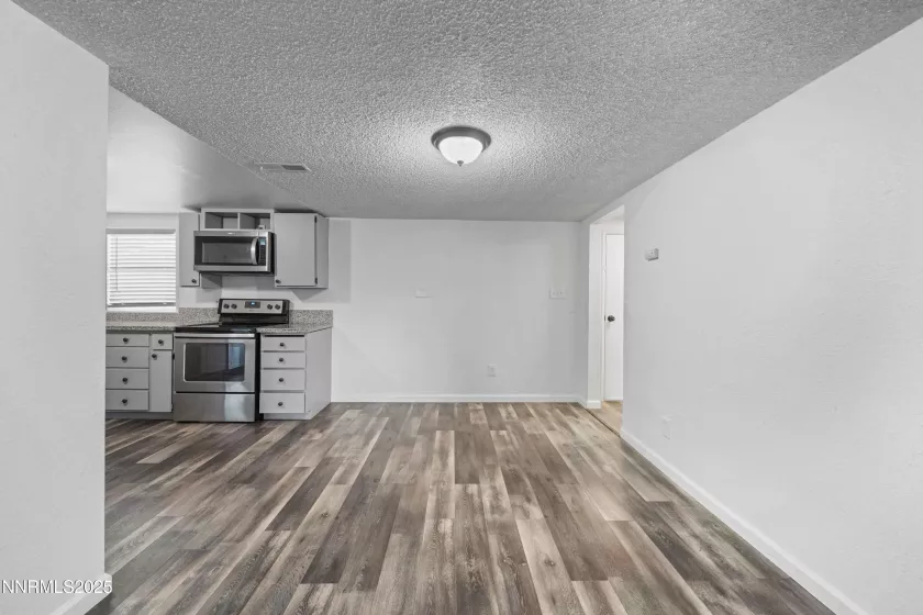 1006 Greenbrae, Sparks, Nevada 89431, 3 Bedrooms Bedrooms, ,2 BathroomsBathrooms,Residential,Residential,Greenbrae,250052782