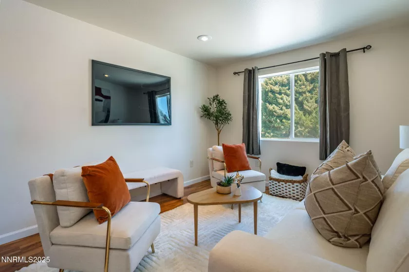 700 Ferris, Reno, Nevada 89509, 3 Bedrooms Bedrooms, ,2 BathroomsBathrooms,Residential,Residential,Ferris,250052786