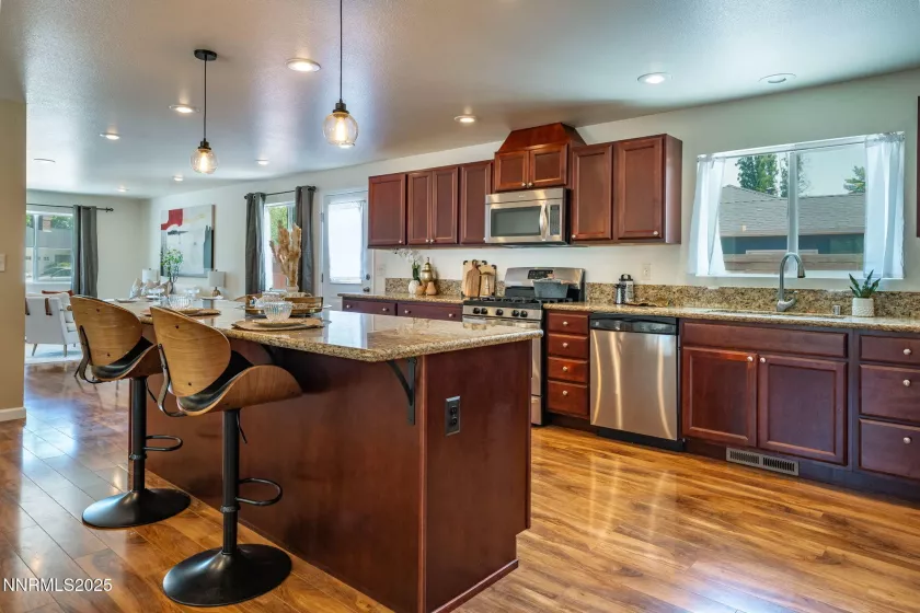 700 Ferris, Reno, Nevada 89509, 3 Bedrooms Bedrooms, ,2 BathroomsBathrooms,Residential,Residential,Ferris,250052786