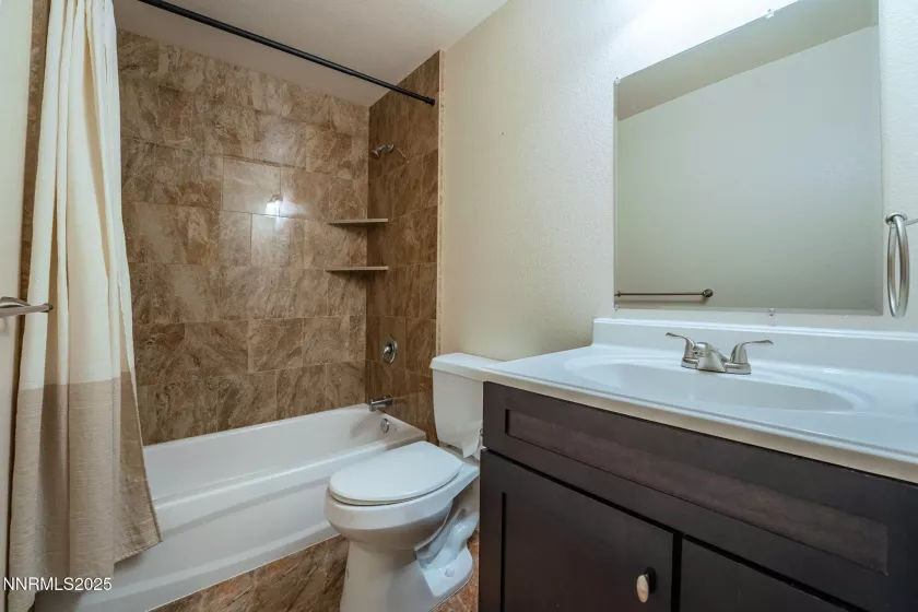 700 Ferris, Reno, Nevada 89509, 3 Bedrooms Bedrooms, ,2 BathroomsBathrooms,Residential,Residential,Ferris,250052786
