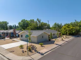700 Ferris, Reno, Nevada 89509, 3 Bedrooms Bedrooms, ,2 BathroomsBathrooms,Residential,Residential,Ferris,250052786