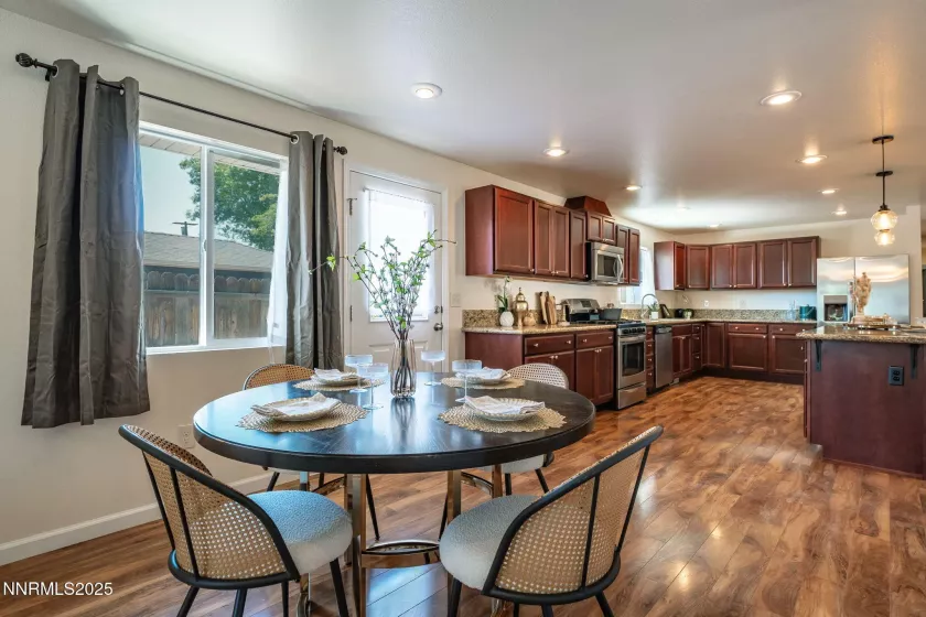 700 Ferris, Reno, Nevada 89509, 3 Bedrooms Bedrooms, ,2 BathroomsBathrooms,Residential,Residential,Ferris,250052786