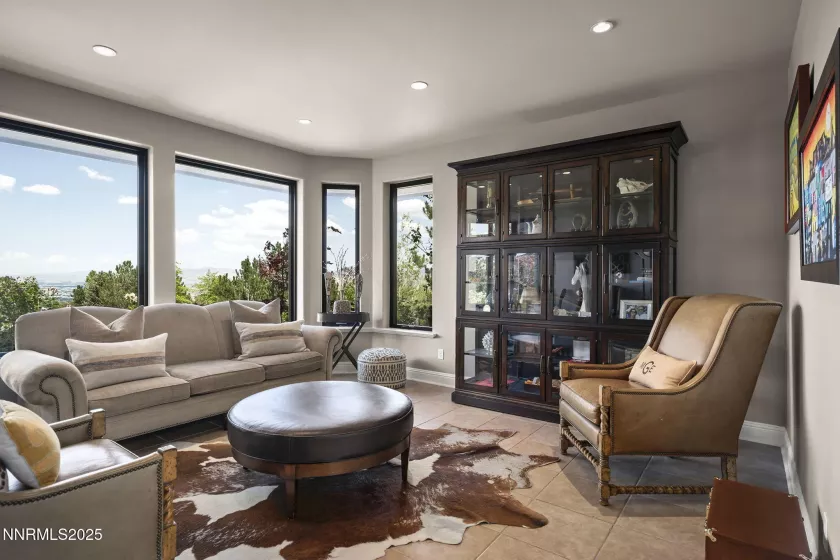 1391 Amado, Reno, Nevada 89511, 4 Bedrooms Bedrooms, ,4 BathroomsBathrooms,Residential,Residential,Amado,250052787