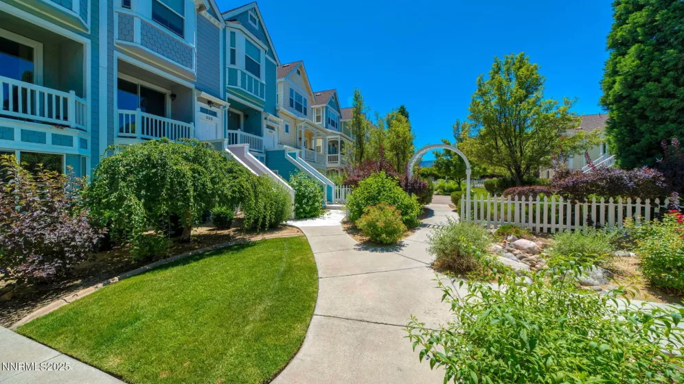 225 Gramercy, Reno, Nevada 89509, 3 Bedrooms Bedrooms, ,3 BathroomsBathrooms,Residential,Residential,Gramercy,250052788