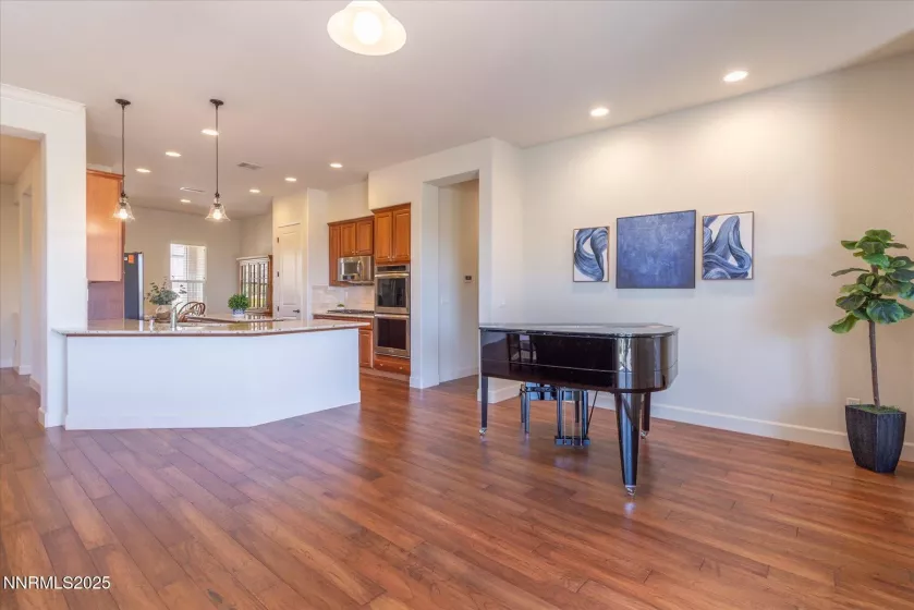 1197 Callaway, Reno, Nevada 89523, 3 Bedrooms Bedrooms, ,2 BathroomsBathrooms,Residential,Residential,Callaway,250052790