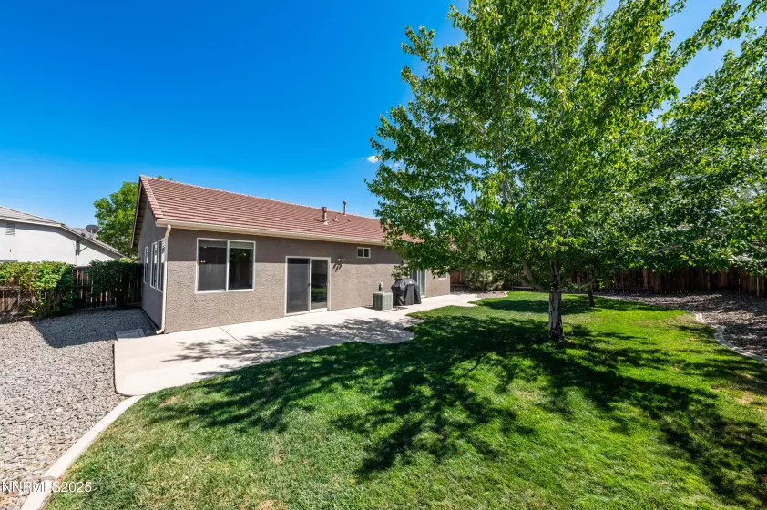 9578 Rusty Nail, Reno, Nevada 89521, 3 Bedrooms Bedrooms, ,2 BathroomsBathrooms,Residential,Residential,Rusty Nail,250052795