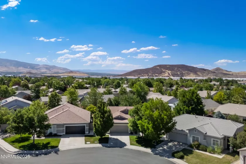 9578 Rusty Nail, Reno, Nevada 89521, 3 Bedrooms Bedrooms, ,2 BathroomsBathrooms,Residential,Residential,Rusty Nail,250052795