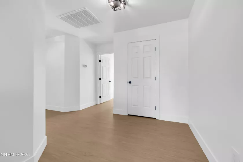 8868 Silverkist, Reno, Nevada 89506, 4 Bedrooms Bedrooms, ,3 BathroomsBathrooms,Residential,Residential,Silverkist,250052810