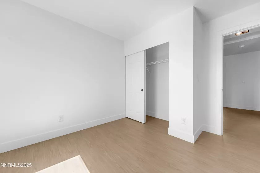 8868 Silverkist, Reno, Nevada 89506, 4 Bedrooms Bedrooms, ,3 BathroomsBathrooms,Residential,Residential,Silverkist,250052810