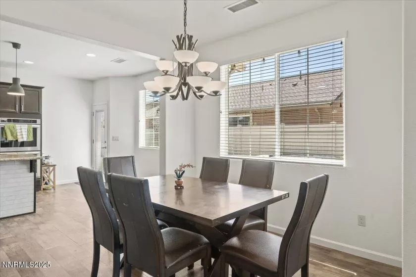 9620 Jessica, Reno, Nevada 89521, 4 Bedrooms Bedrooms, ,3 BathroomsBathrooms,Residential,Residential,Jessica,250052818