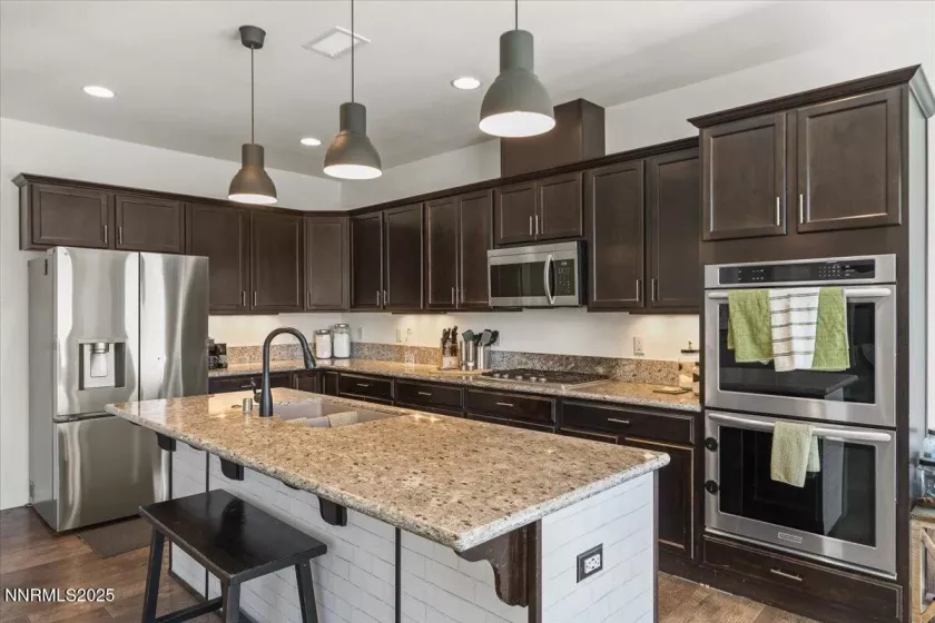 9620 Jessica, Reno, Nevada 89521, 4 Bedrooms Bedrooms, ,3 BathroomsBathrooms,Residential,Residential,Jessica,250052818