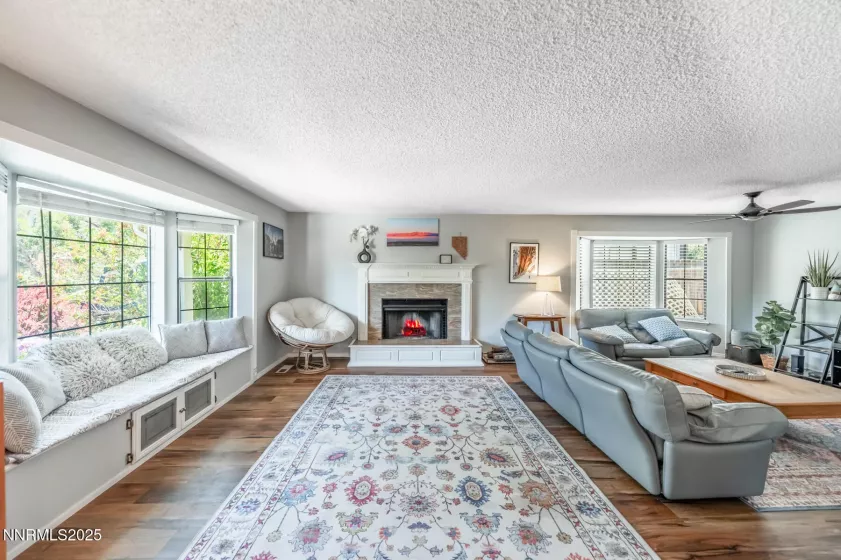 1651 Ashbury, Reno, Nevada 89523, 4 Bedrooms Bedrooms, ,3 BathroomsBathrooms,Residential,Residential,Ashbury,250052840