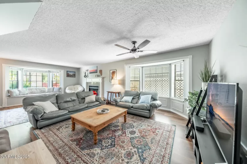 1651 Ashbury, Reno, Nevada 89523, 4 Bedrooms Bedrooms, ,3 BathroomsBathrooms,Residential,Residential,Ashbury,250052840