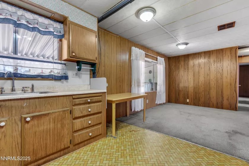 5585 Sidehill, Sun Valley, Nevada 89433, 2 Bedrooms Bedrooms, ,2 BathroomsBathrooms,Residential,Residential,Sidehill,250052843