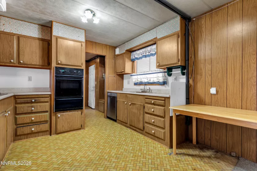 5585 Sidehill, Sun Valley, Nevada 89433, 2 Bedrooms Bedrooms, ,2 BathroomsBathrooms,Residential,Residential,Sidehill,250052843