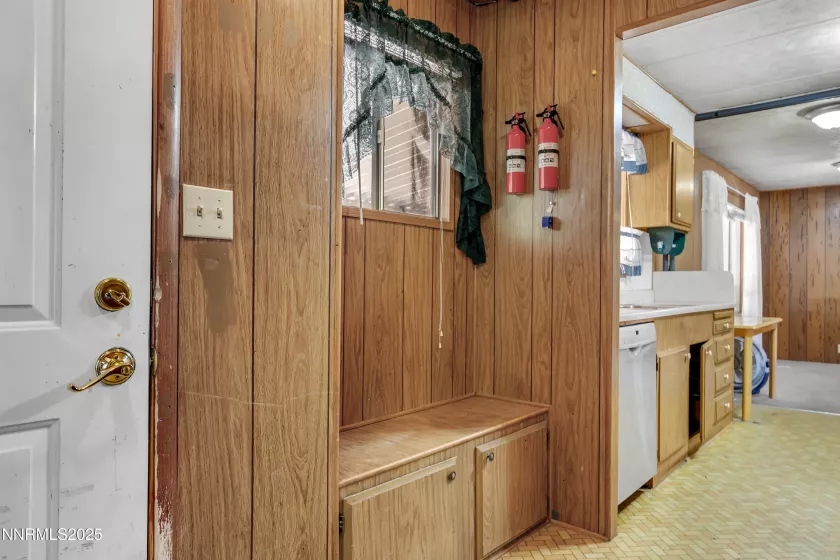 5585 Sidehill, Sun Valley, Nevada 89433, 2 Bedrooms Bedrooms, ,2 BathroomsBathrooms,Residential,Residential,Sidehill,250052843