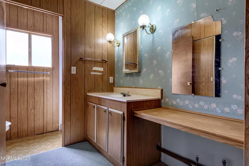 5585 Sidehill, Sun Valley, Nevada 89433, 2 Bedrooms Bedrooms, ,2 BathroomsBathrooms,Residential,Residential,Sidehill,250052843