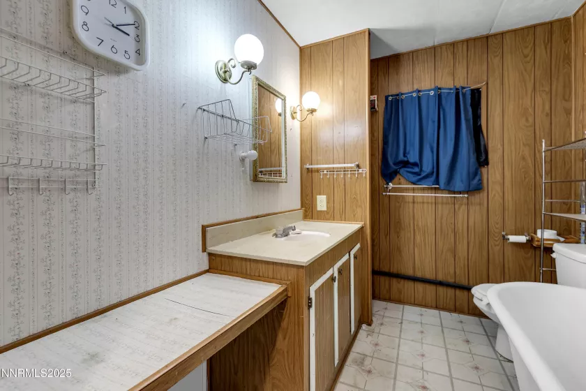 5585 Sidehill, Sun Valley, Nevada 89433, 2 Bedrooms Bedrooms, ,2 BathroomsBathrooms,Residential,Residential,Sidehill,250052843