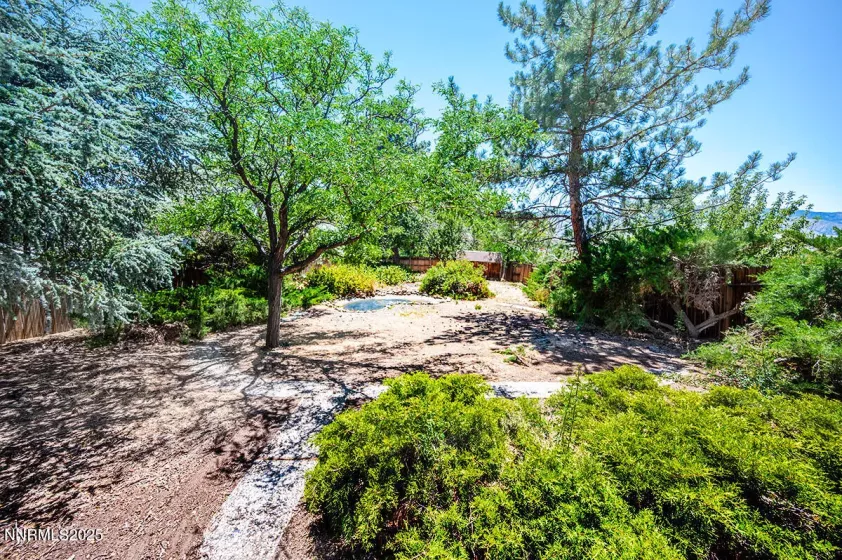 3670 Meeks, Reno, Nevada 89503, 3 Bedrooms Bedrooms, ,2 BathroomsBathrooms,Residential,Residential,Meeks,250052845