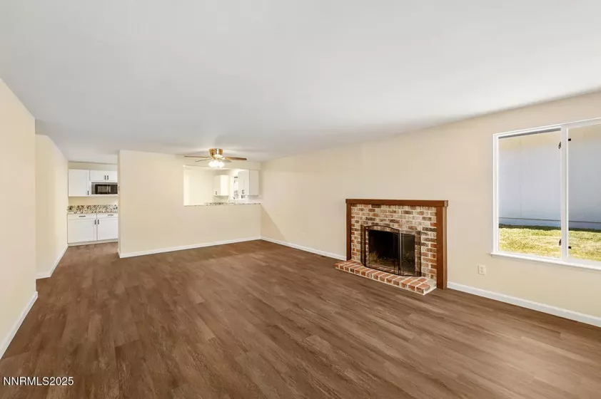 3670 Meeks, Reno, Nevada 89503, 3 Bedrooms Bedrooms, ,2 BathroomsBathrooms,Residential,Residential,Meeks,250052845