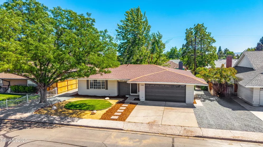 1745 Vance, Sparks, Nevada 89431, 3 Bedrooms Bedrooms, ,2 BathroomsBathrooms,Residential,Residential,Vance,250052847