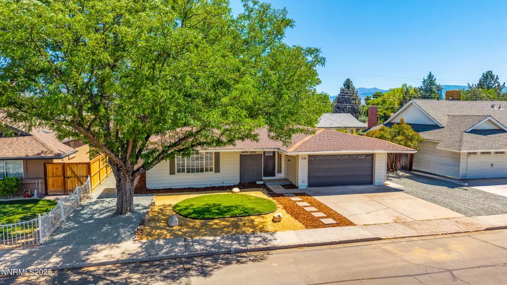 1745 Vance, Sparks, Nevada 89431, 3 Bedrooms Bedrooms, ,2 BathroomsBathrooms,Residential,Residential,Vance,250052847