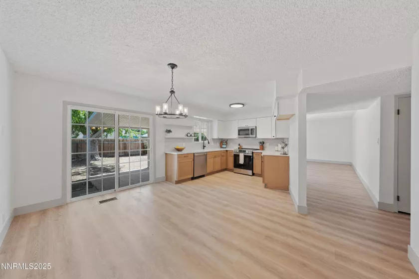 1745 Vance, Sparks, Nevada 89431, 3 Bedrooms Bedrooms, ,2 BathroomsBathrooms,Residential,Residential,Vance,250052847