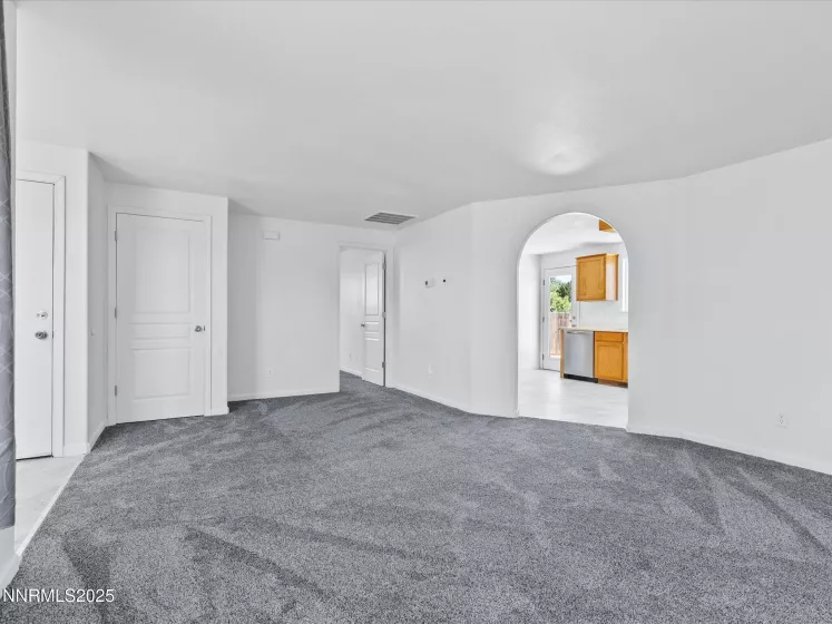 837 Columbine, Fernley, Nevada 89408, 3 Bedrooms Bedrooms, ,2 BathroomsBathrooms,Residential,Residential,Columbine,250052848